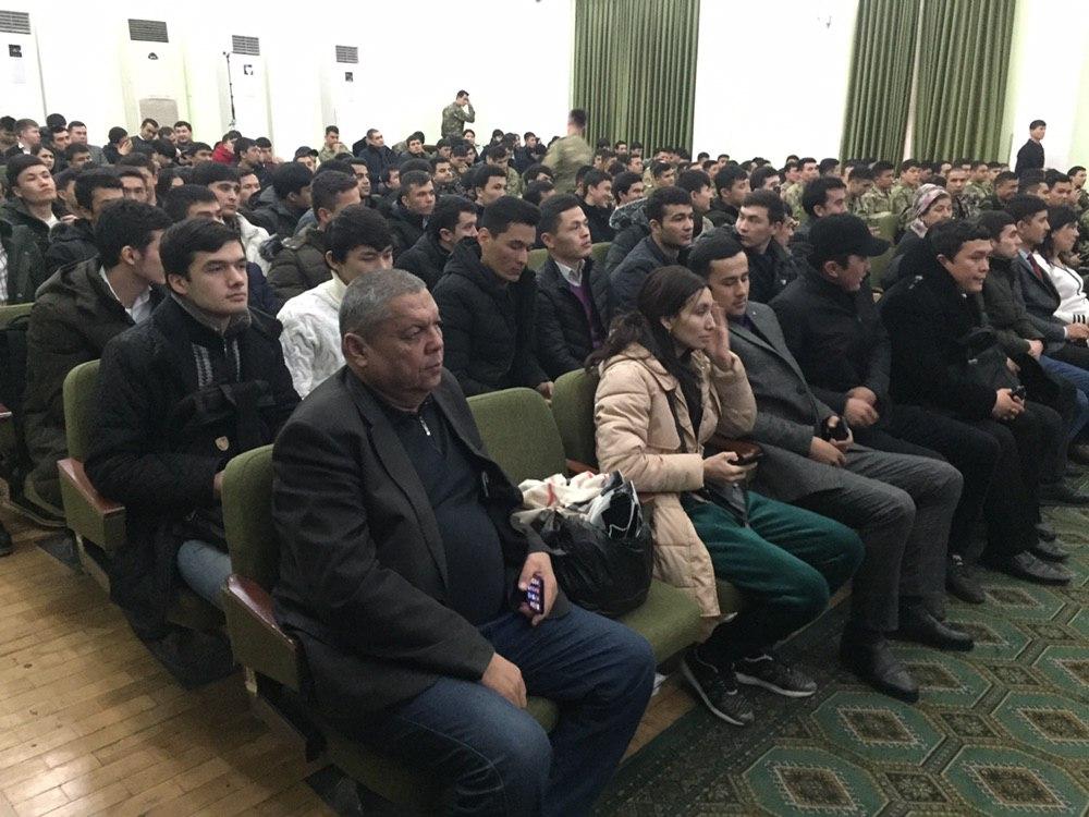 14-yanvar – Vatan himoyachilari kuni” munosabati bilan “Vatanni himoya qilish – sharafli burch!” nomli tantanali tadbir tashkil etildi.